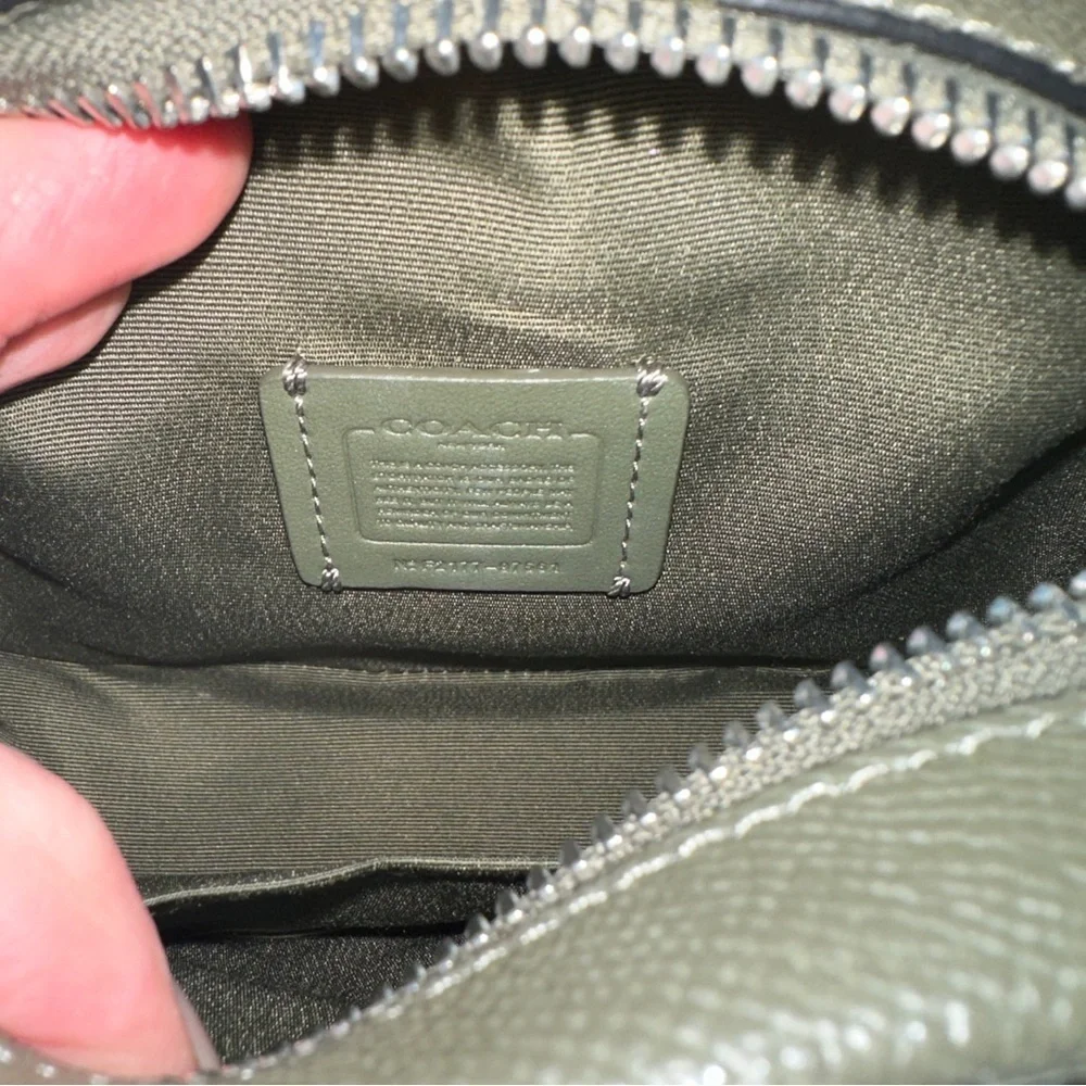 Coach Green Leather shoulder or crossbody Bag EUC